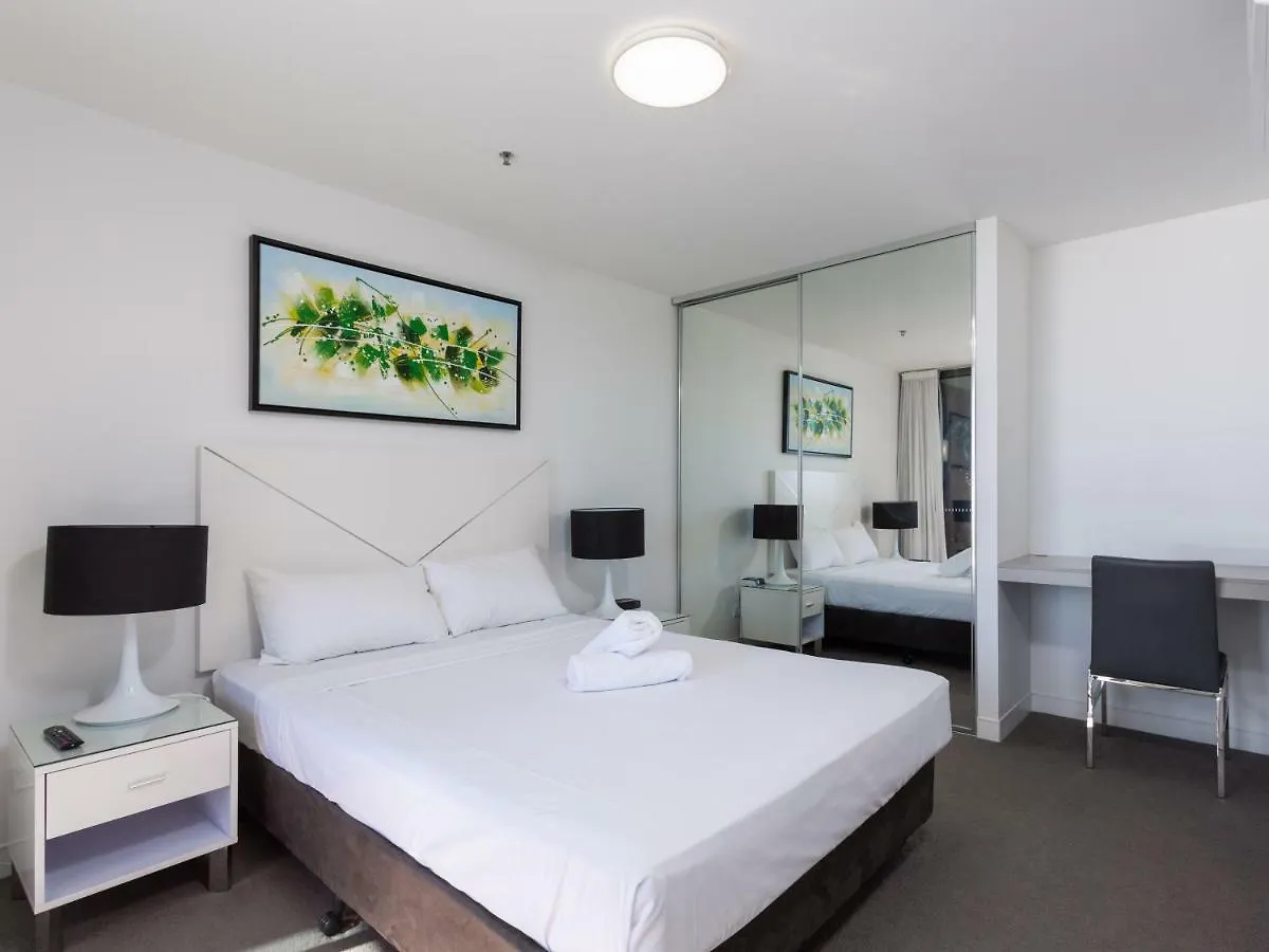 Serain Residences On Surfers Gold Coast 0*,